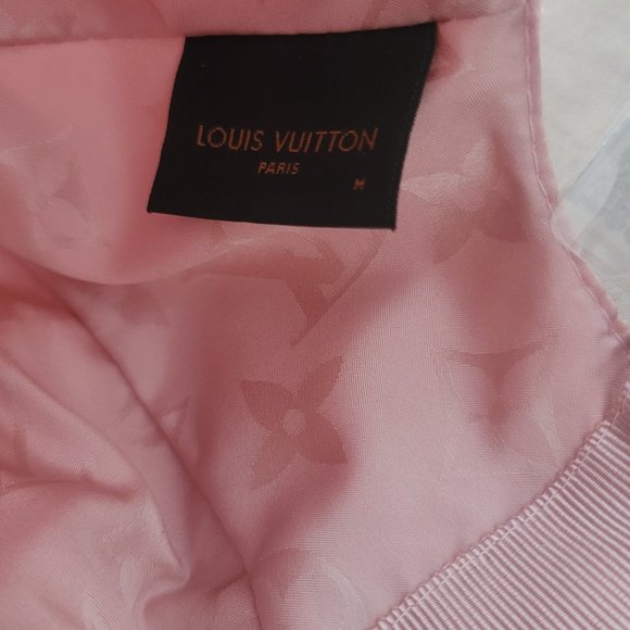 Louis Vuitton Women\'s Cap